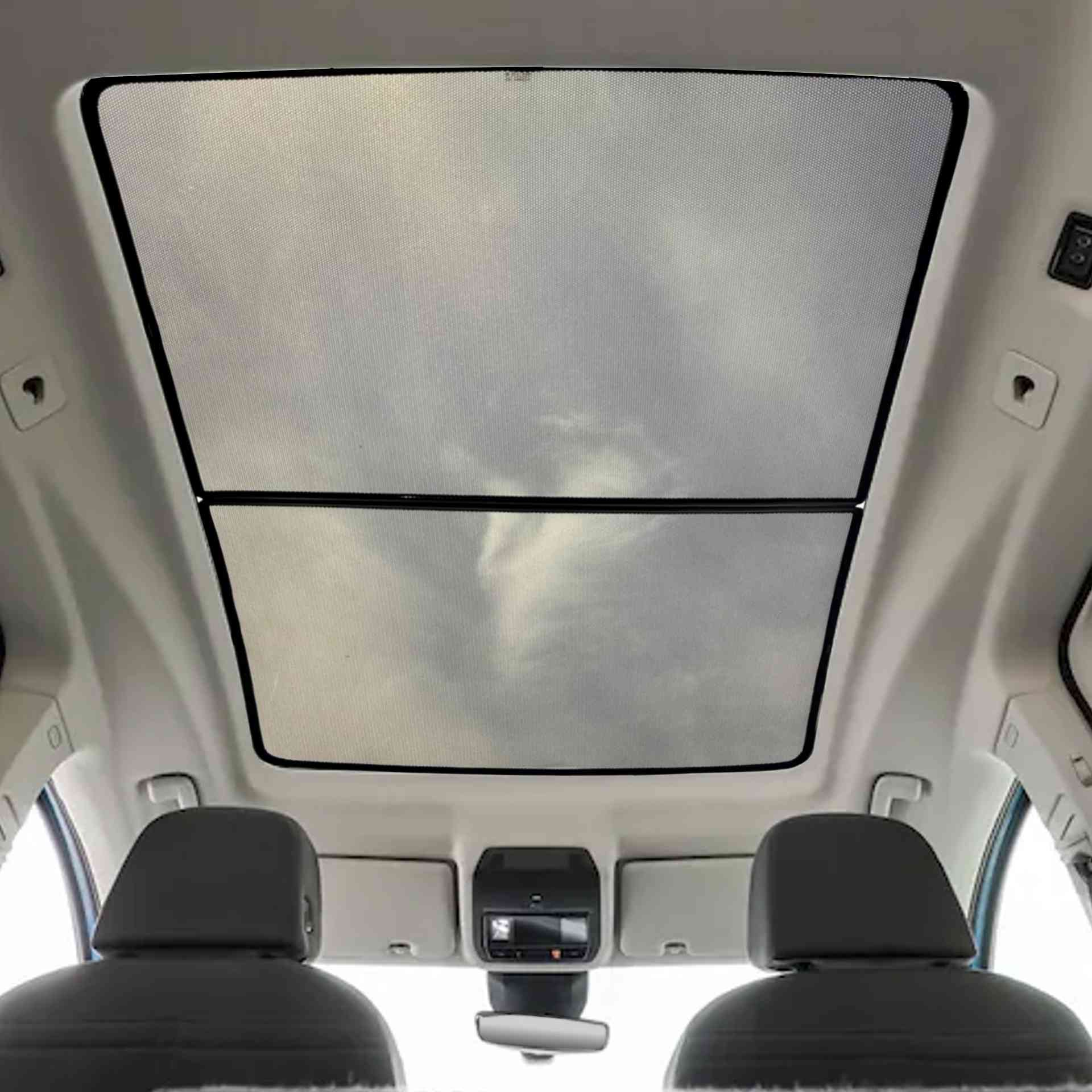 das Panoramadach eines VW Caddy 5 mit einem SunClip