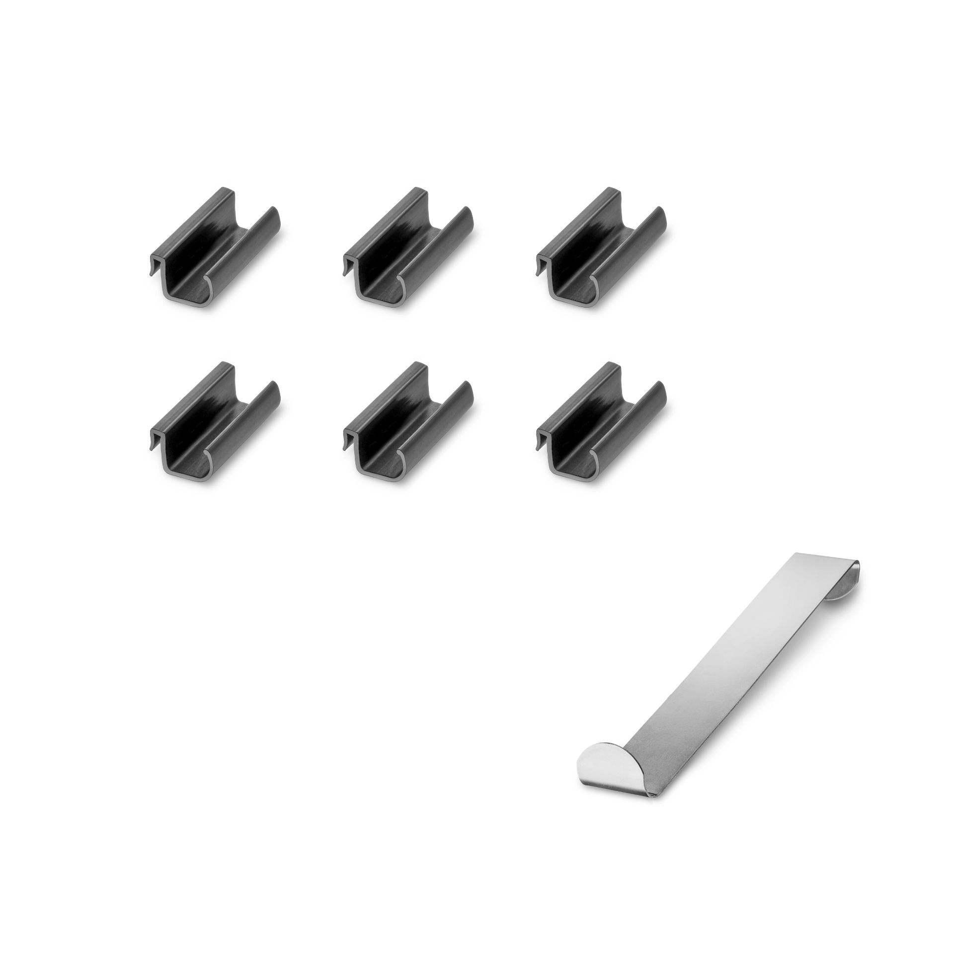 ein Halterset mit Einbauhilfe für Mazda CX5