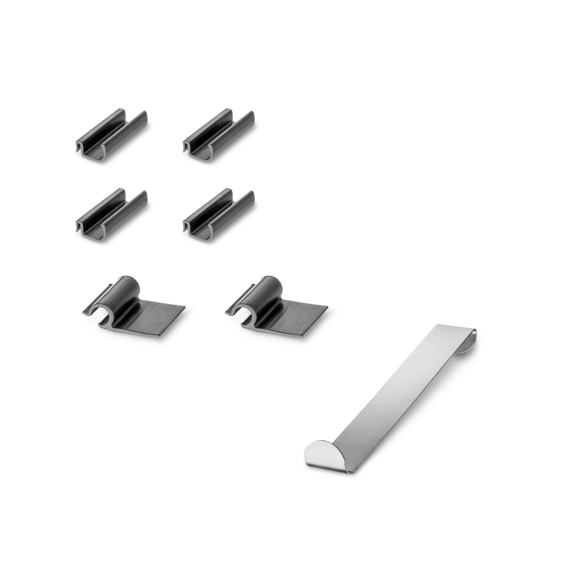 ein Halterset mit Einbauhilfe für Cupra Born