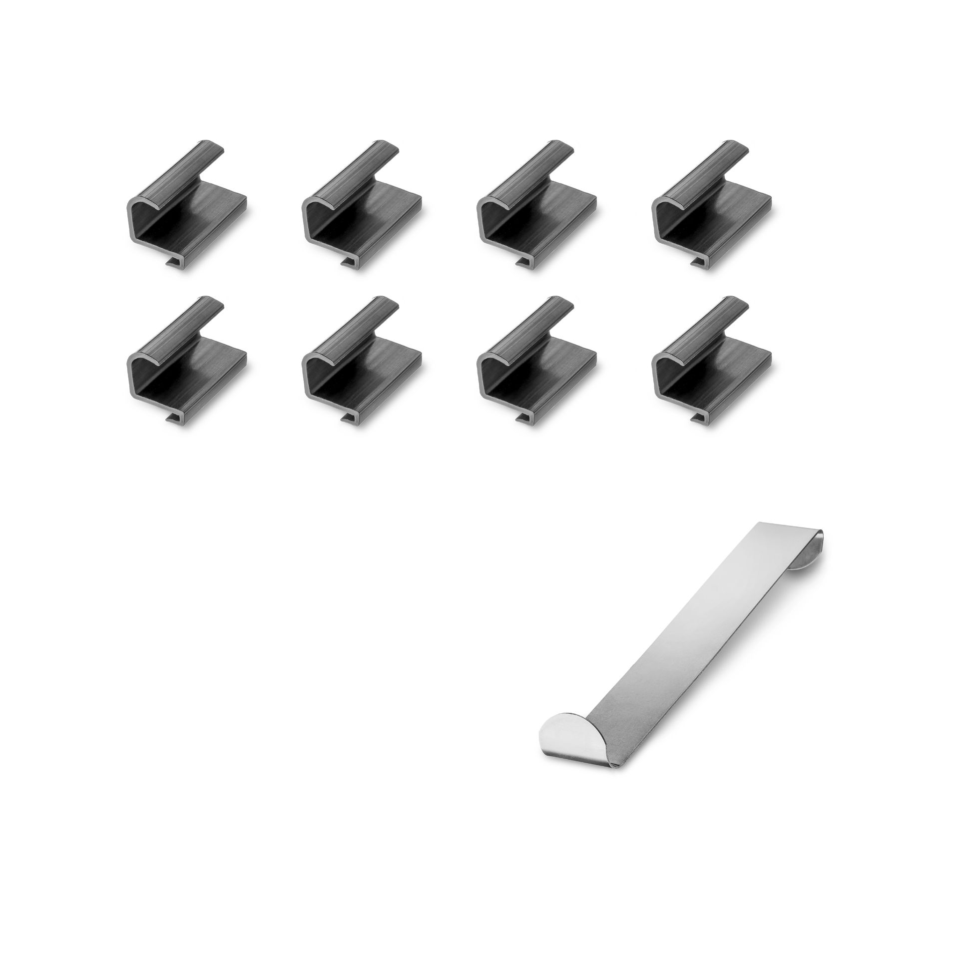 ein Halterset mit Einbauhilfe für VW Amarok